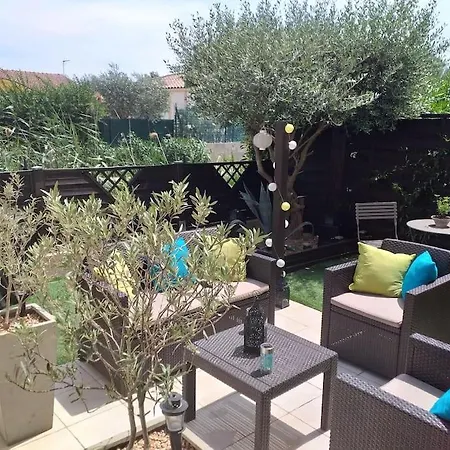 Séjour chez l'habitant à 500 M Des Remparts Aigues-Mortes